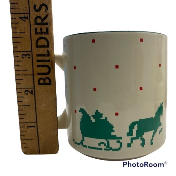 Willitts Designs Vintage 1986 Pixel Santa Reindeer & Sleigh 8 oz Mug - Picture 3 of 12